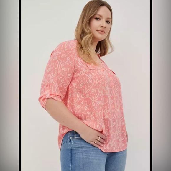 torrid Tops - Torrid pink Harper blouse size 4, plus size